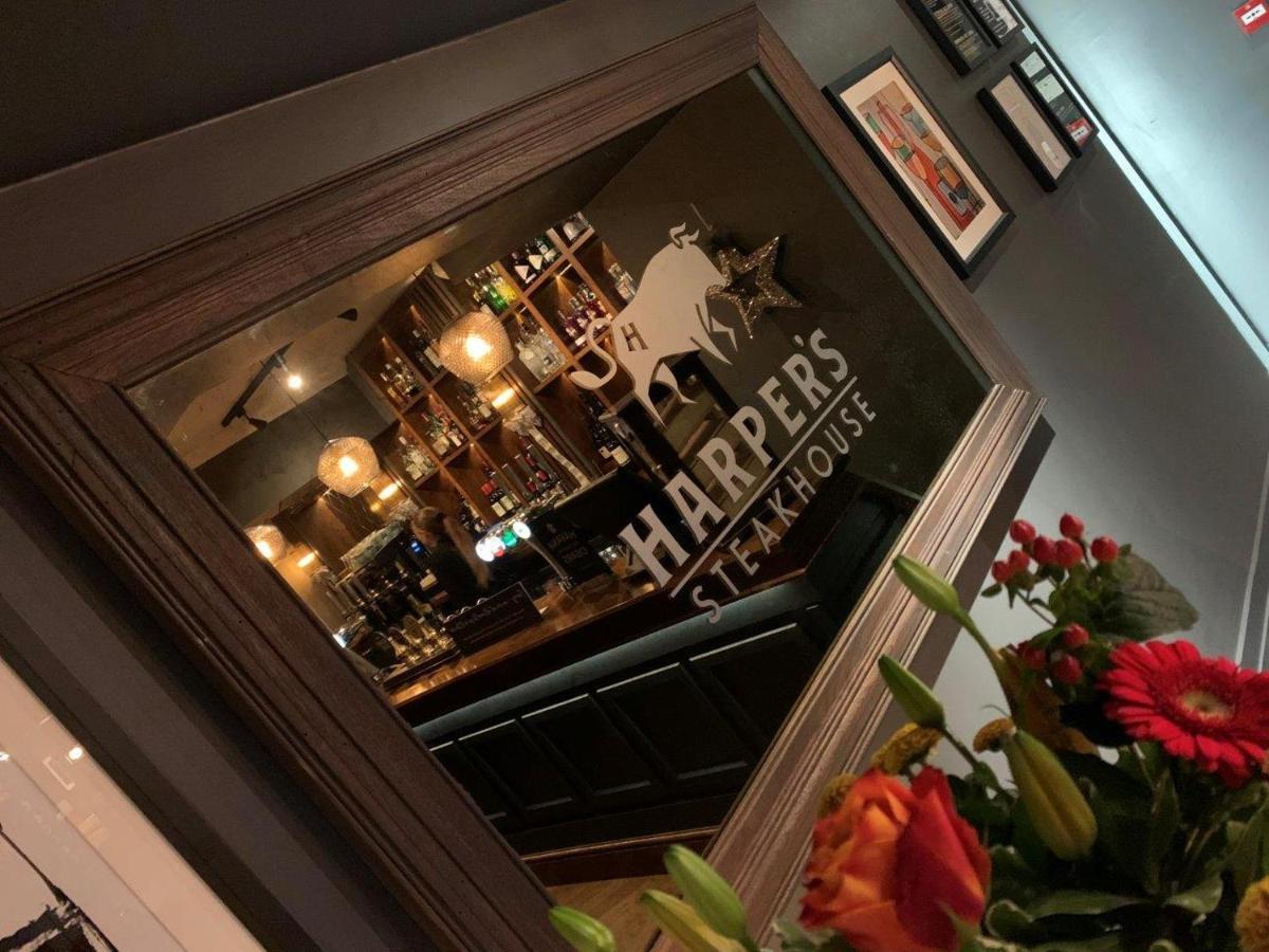 Harper'S Steakhouse With Rooms, Haslemere Ngoại thất bức ảnh