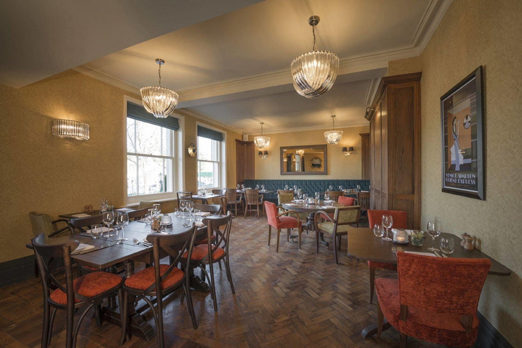 Harper'S Steakhouse With Rooms, Haslemere Ngoại thất bức ảnh